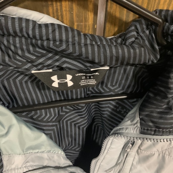 Under Armour Fall/Spring jacket - Picture 3 of 3